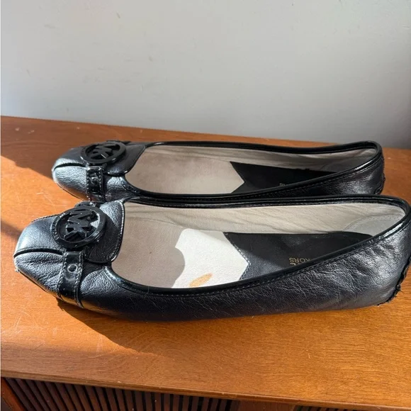 Michael Kors Black Women's 10 Flats Loafers Leather - Picture 3 of 7